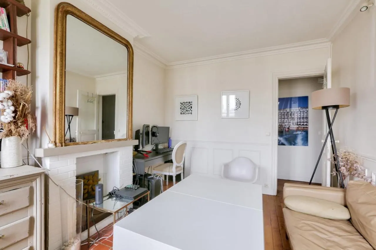 Bright Apartment Ideal For 2 In The 15Th Arrondissement París