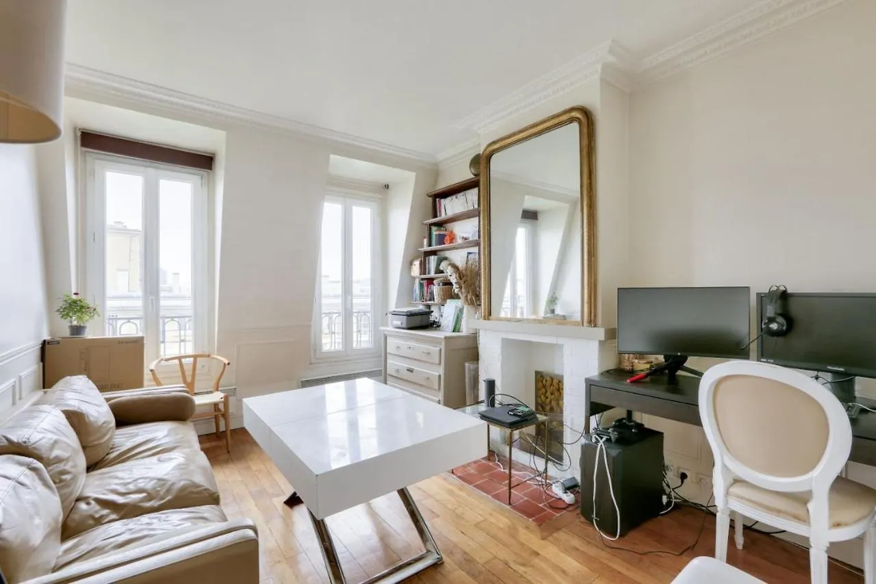 Bright Apartment Ideal For 2 In The 15Th Arrondissement París